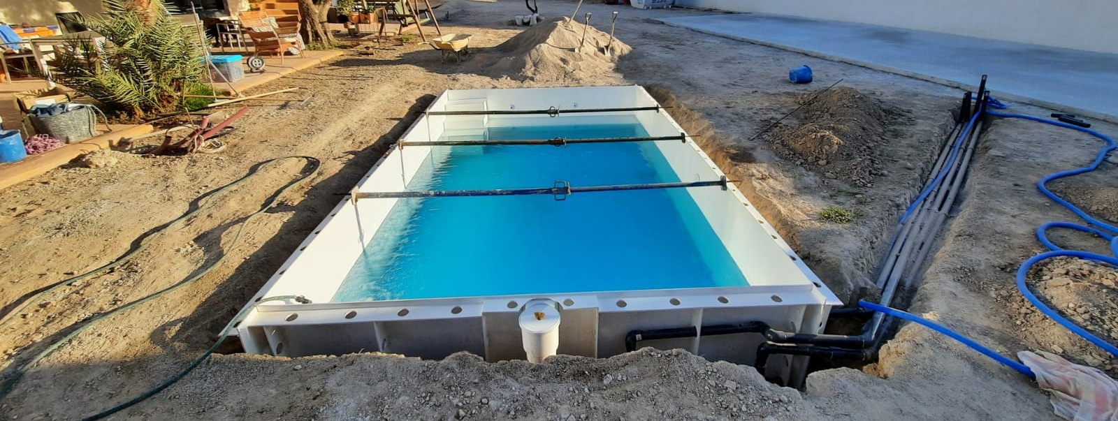 Piscinas de polipropileno con Polystone® P copolymer UV PGX